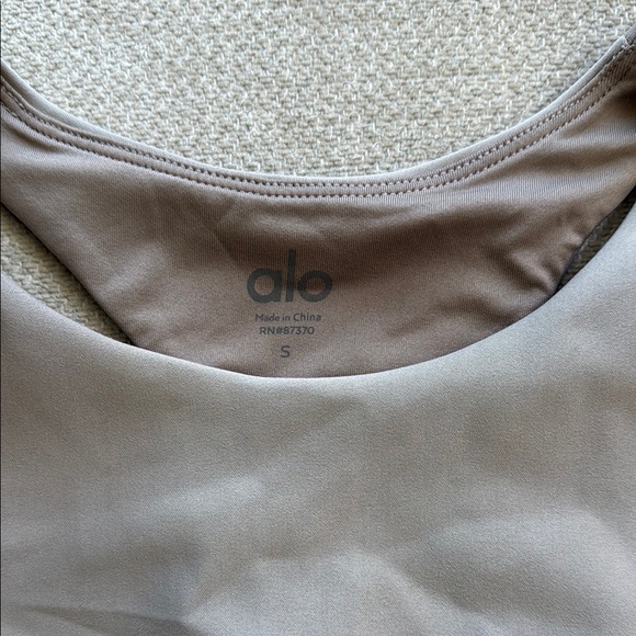 ALO Yoga Tan Sports Bra - Picture 2 of 4